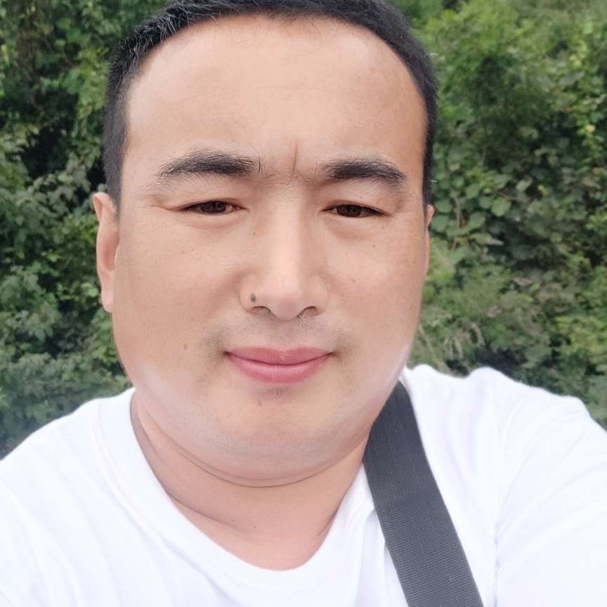 王有吉的照片