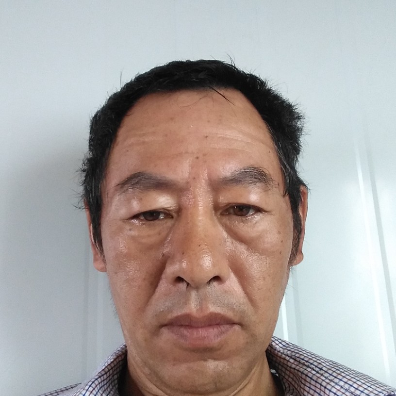 内向闻悟空的照片