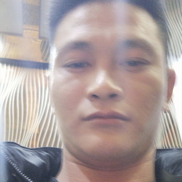 魔幻溪流的照片