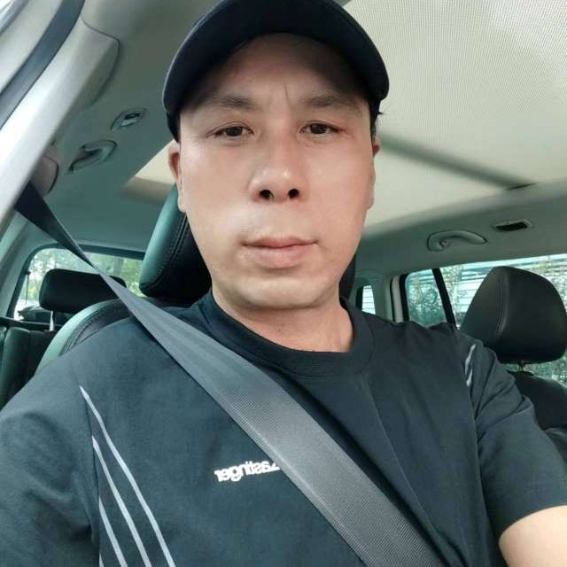 傲视天鹰韩的照片