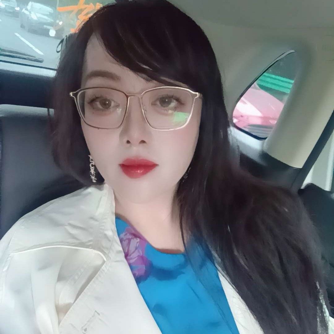 乌兰的照片