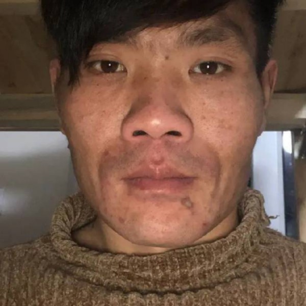 赵小波没有啊的照片