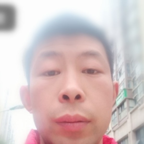 昏睡迎自行车的照片