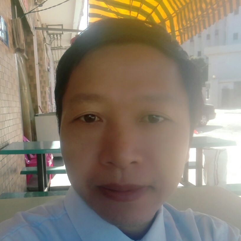 董宁的照片