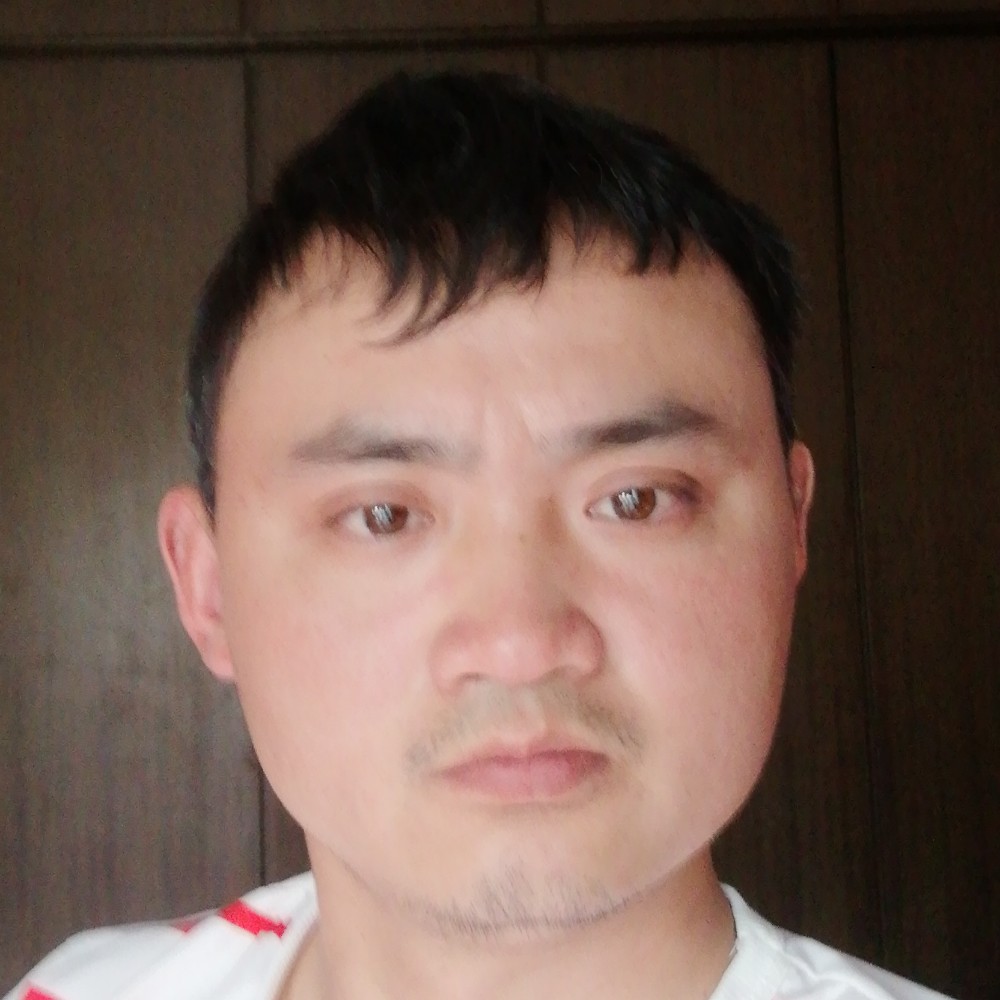 石玉良的照片