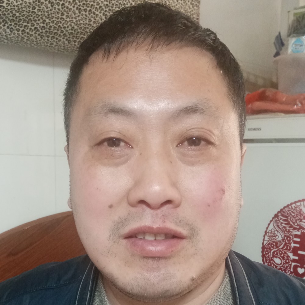 果汁回眸雪白的照片