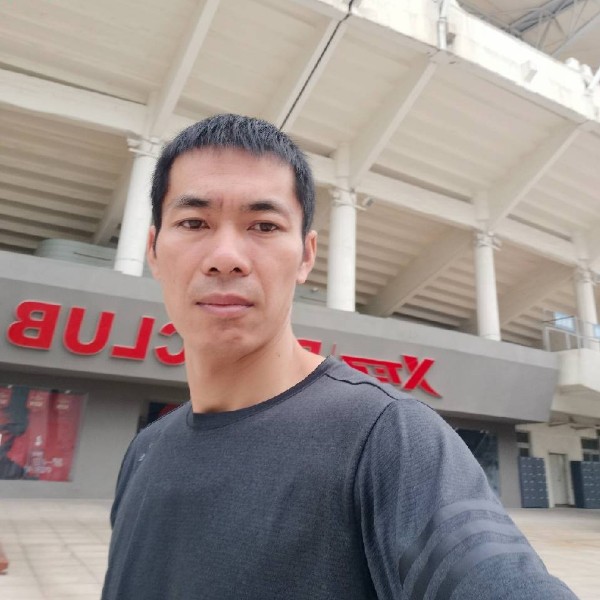 lyi鹏的照片