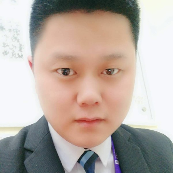 何建。的照片