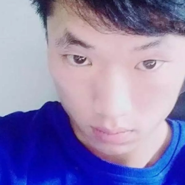 沉静情的照片