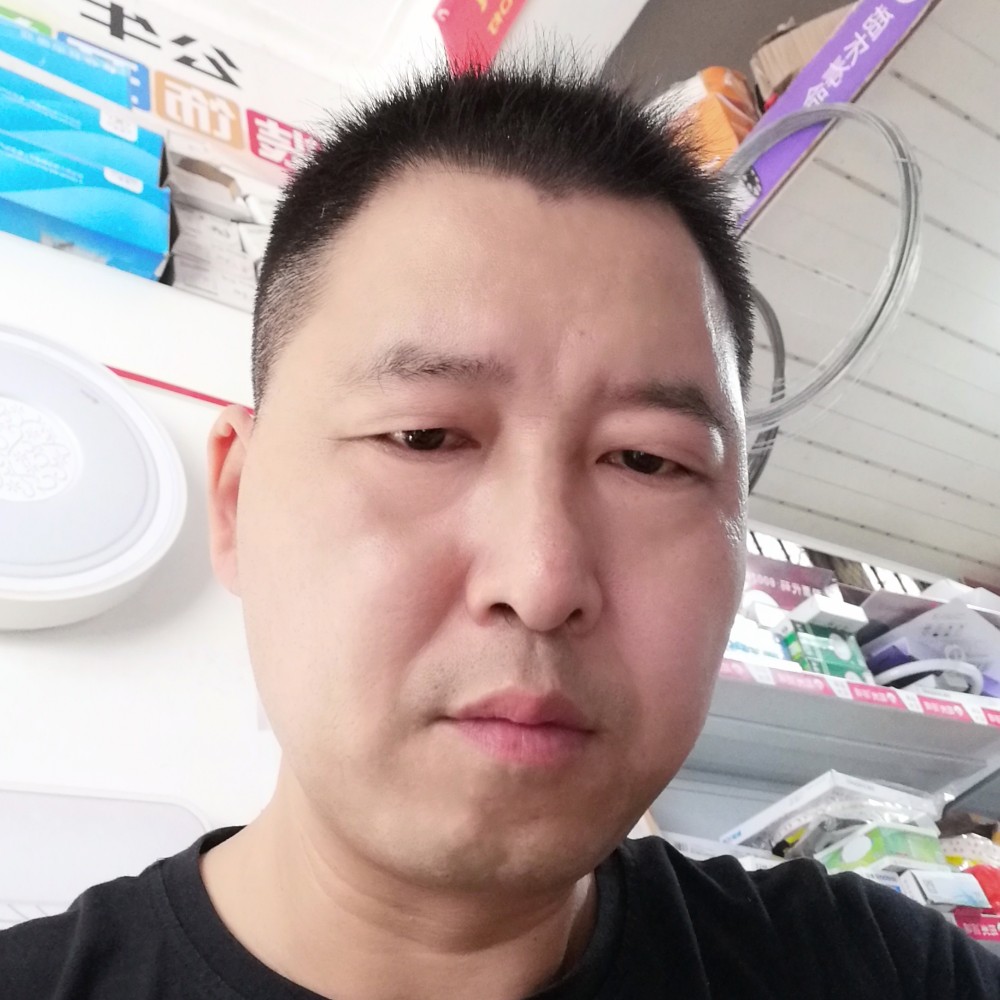 天真有白云的照片