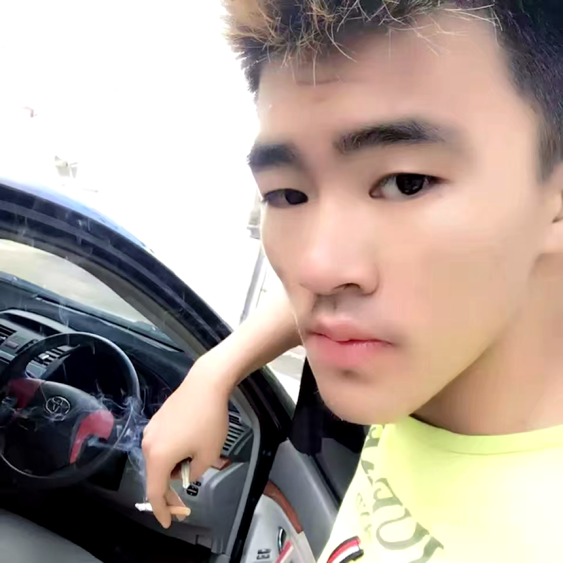 曾经深拥梦影的照片