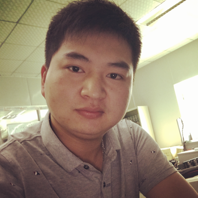 家住海边喜欢浪1的照片