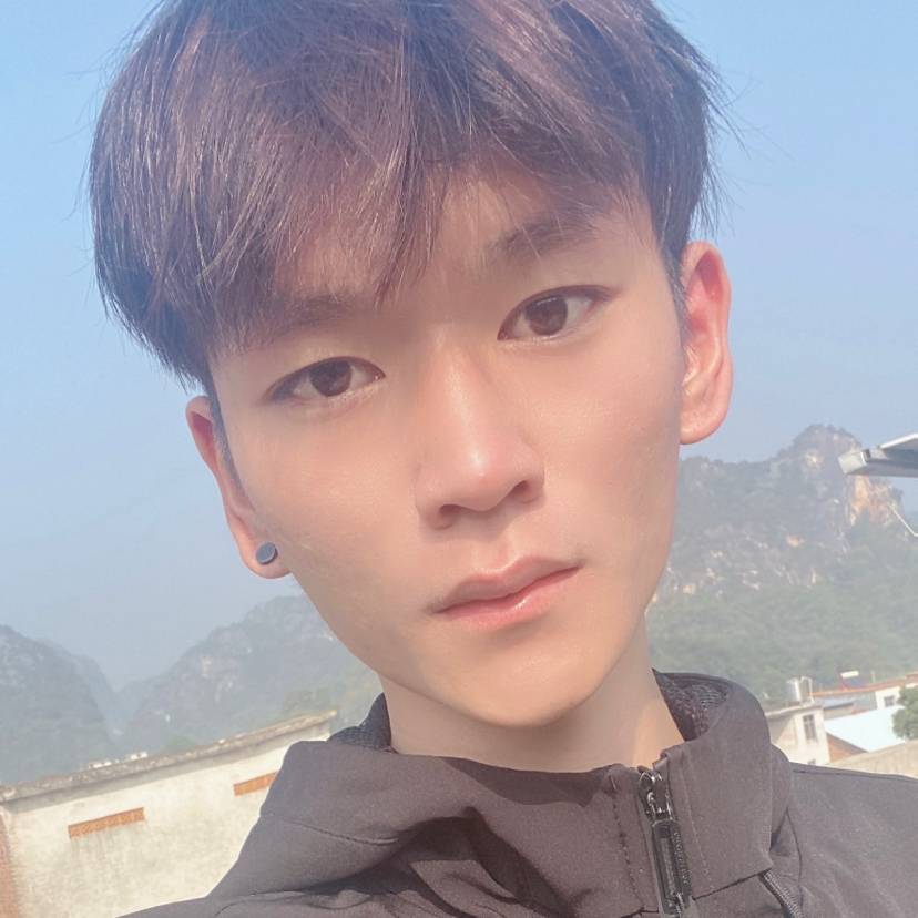 兮颜回眸曾经的照片