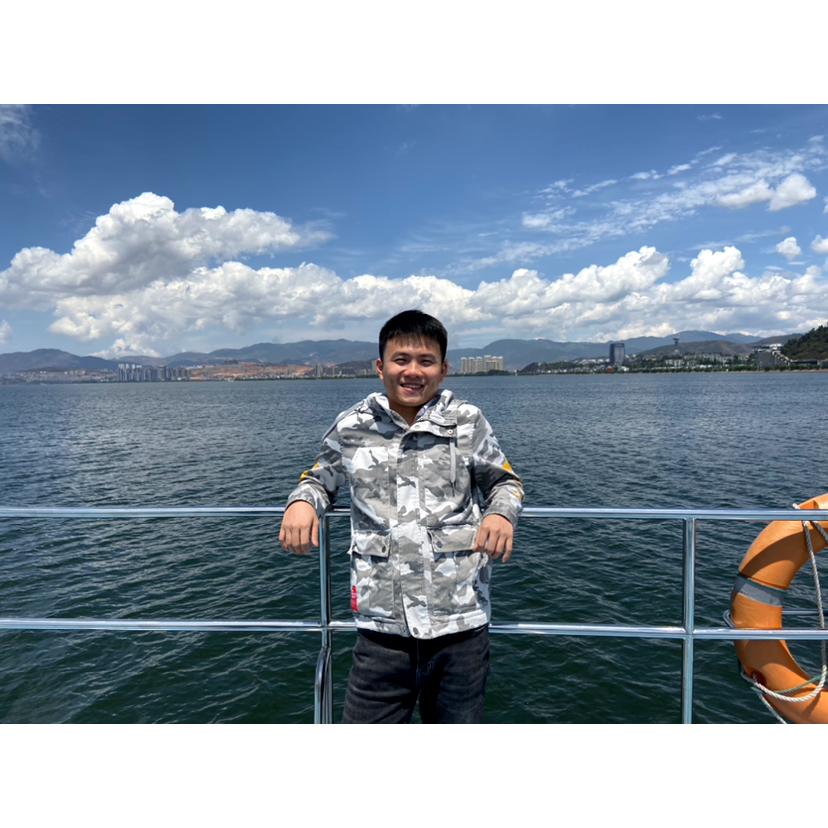 白云吃醋长情的照片