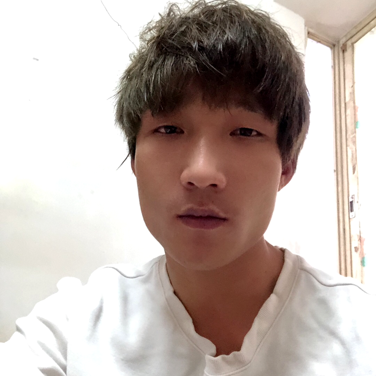 叶万的照片