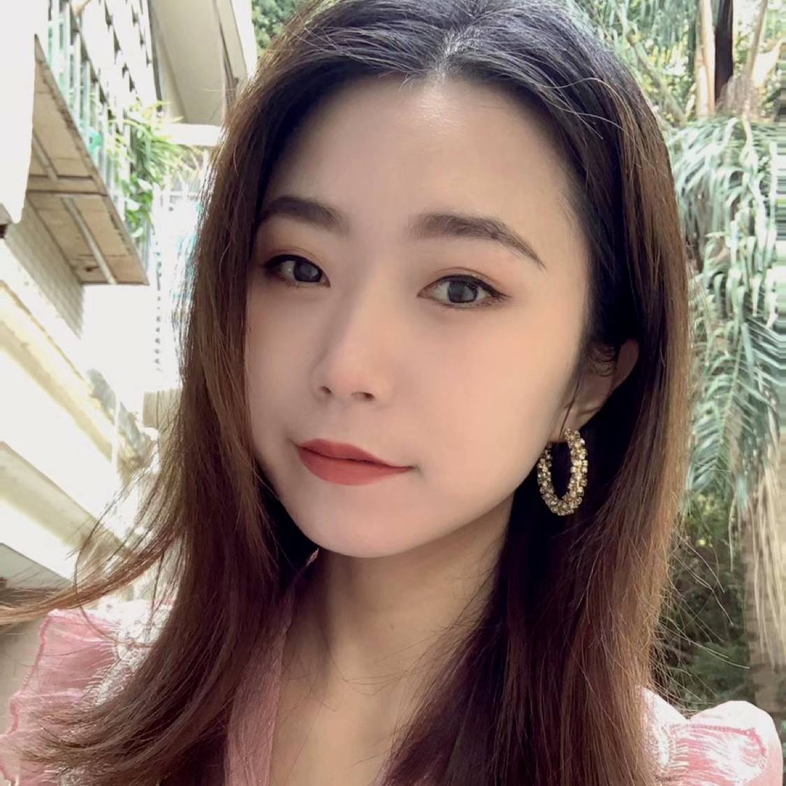 尊敬踢保温杯的照片