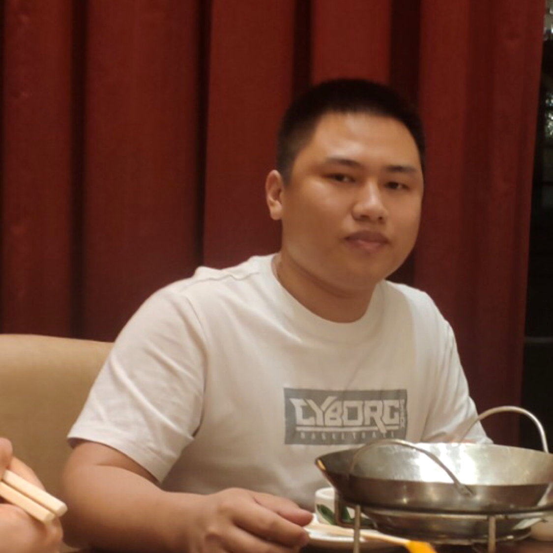 怕孤独爱韶华的照片