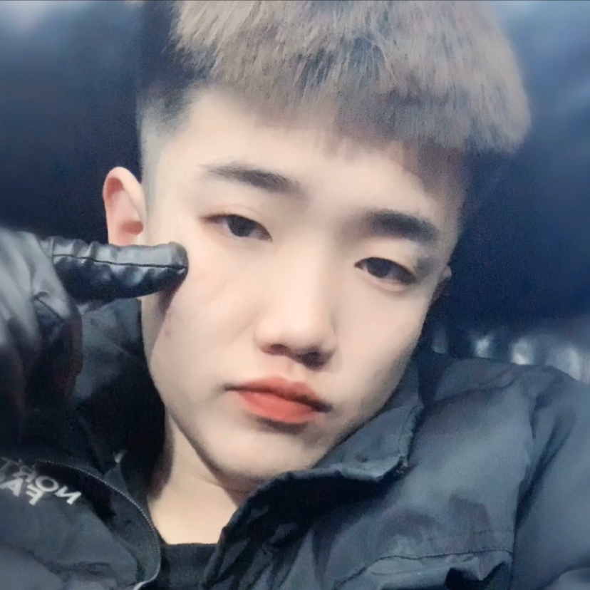 想要甜甜的姐弟恋的照片