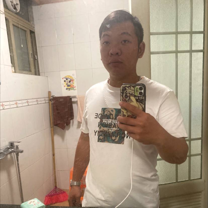 蘩藜爱恋孤單的照片