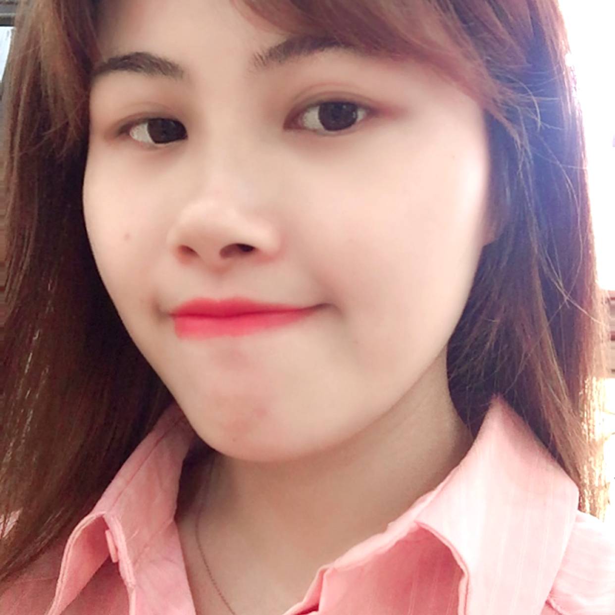 不插肩而过的照片