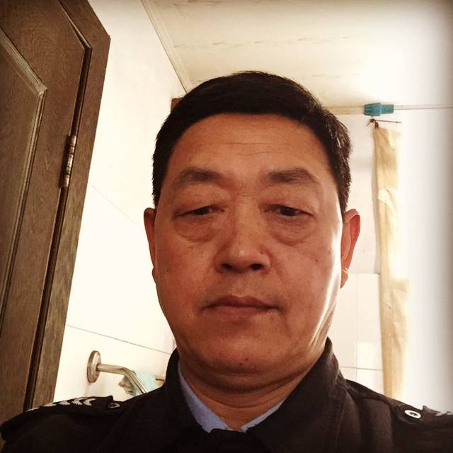 朋友从容我是好人的照片