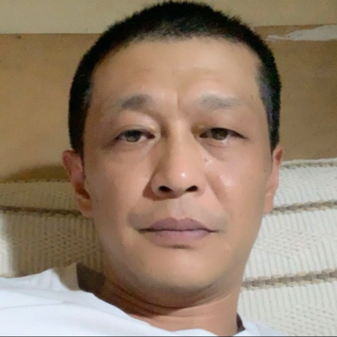 碧蓝拿蓝天的照片