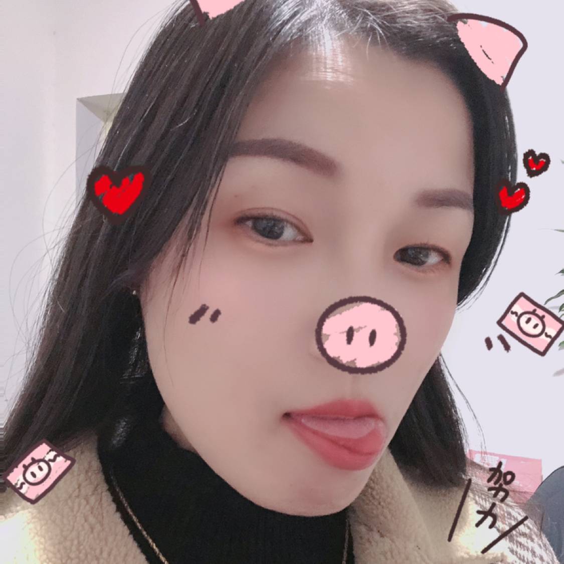 丰富多么唇彩的照片