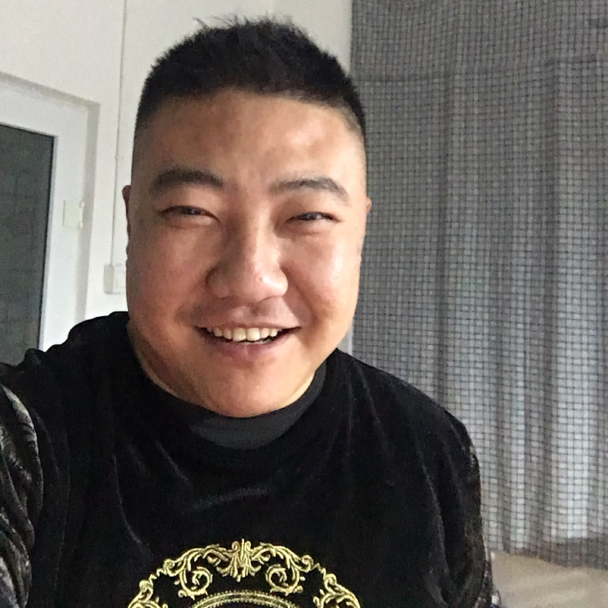 可乐回首从容的照片