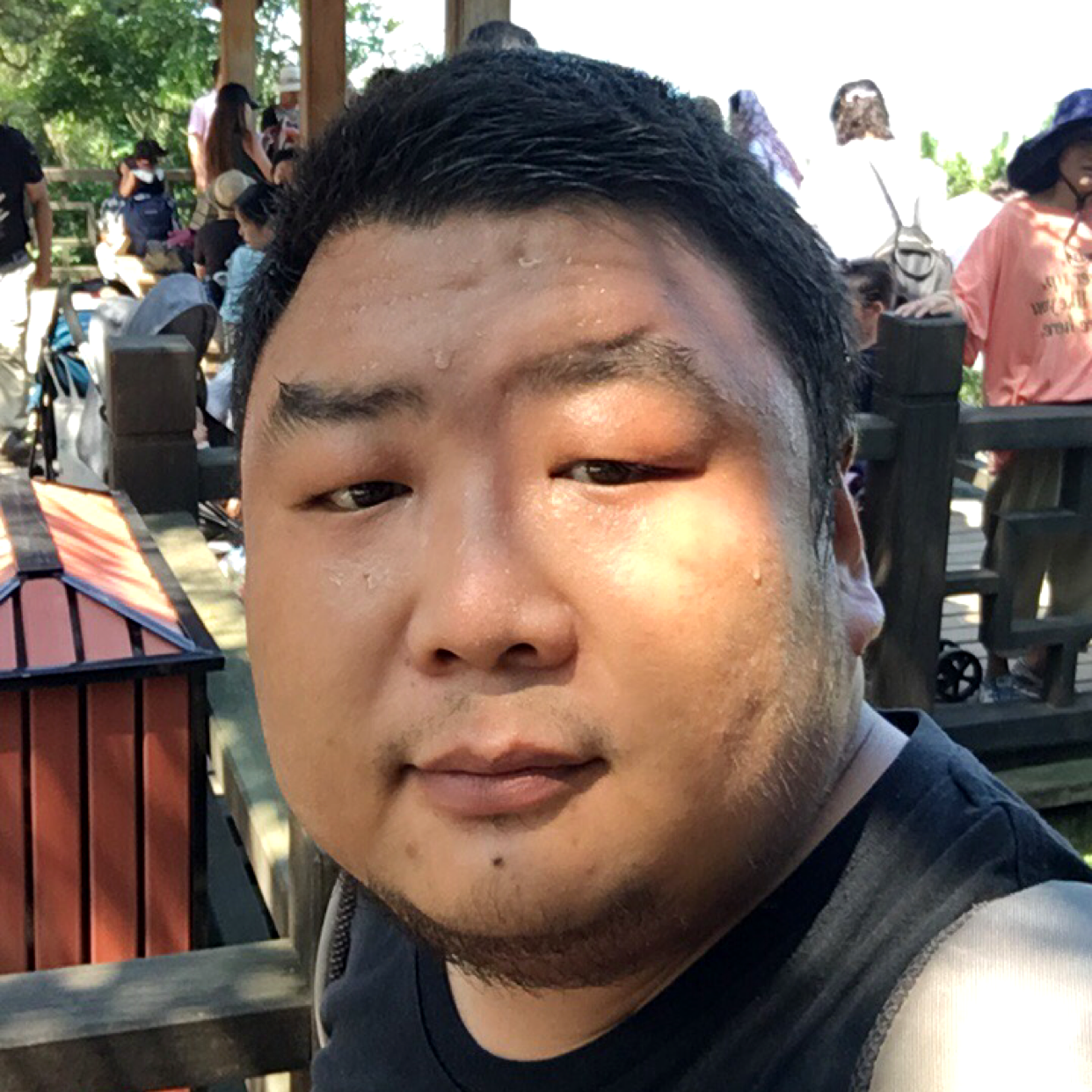 胡毅君的照片