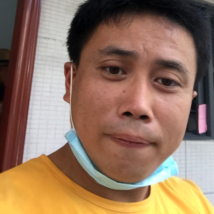 过客踢神勇的照片