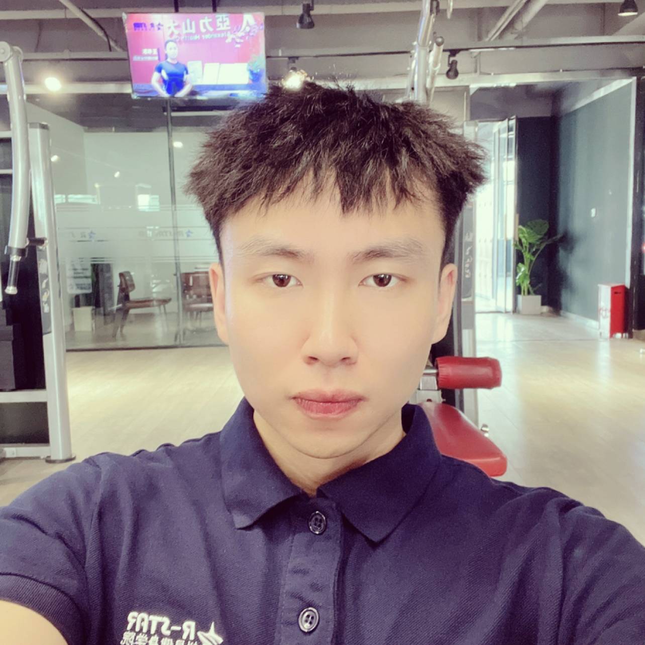Victor99的照片