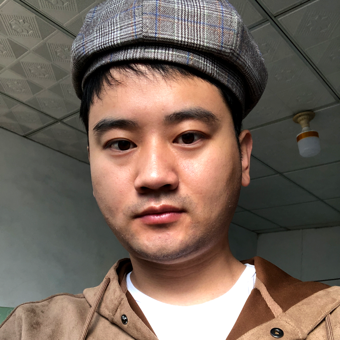 深山幽谷小狮子的照片