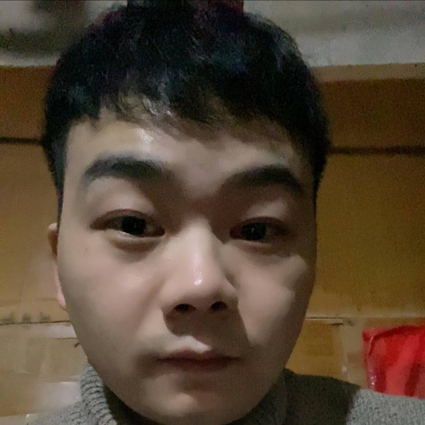 舞在风的边缘的照片