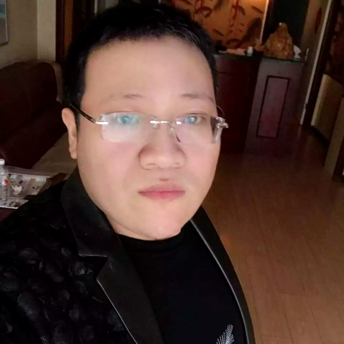 南宫珉的照片