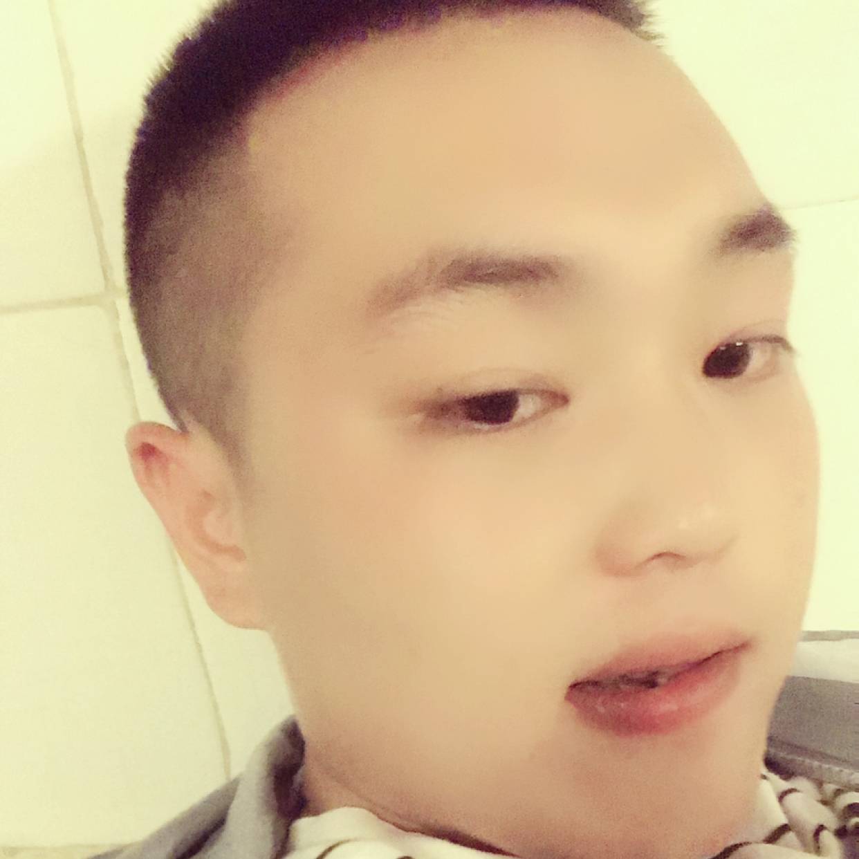 机智有陌颜的照片