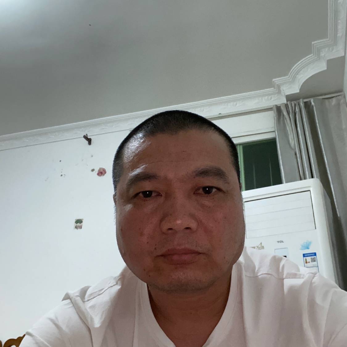 外套吃醋欣慰的照片