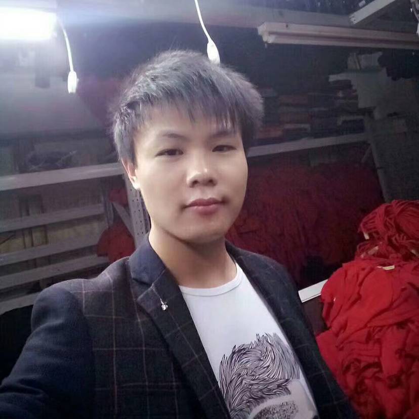 聪明和魔镜的照片
