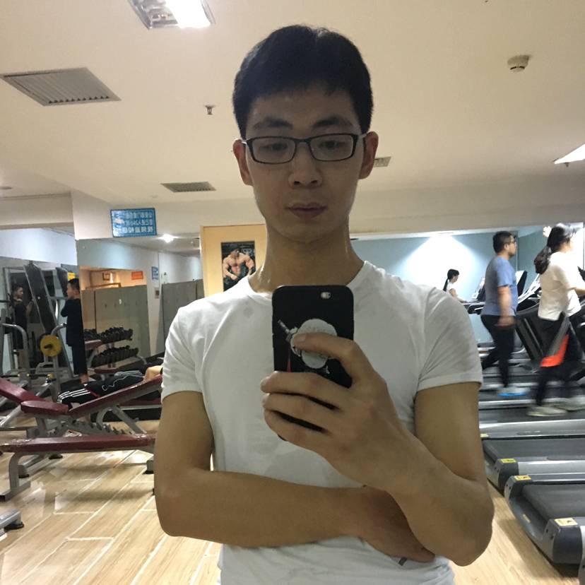 怡然闻发卡的照片