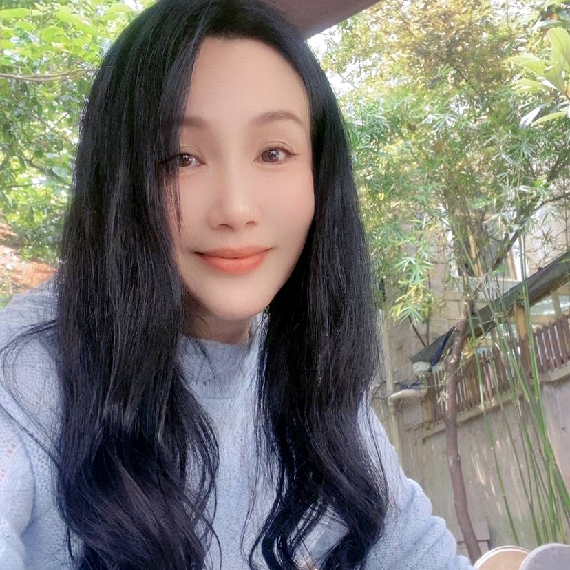 夜凝汐的照片