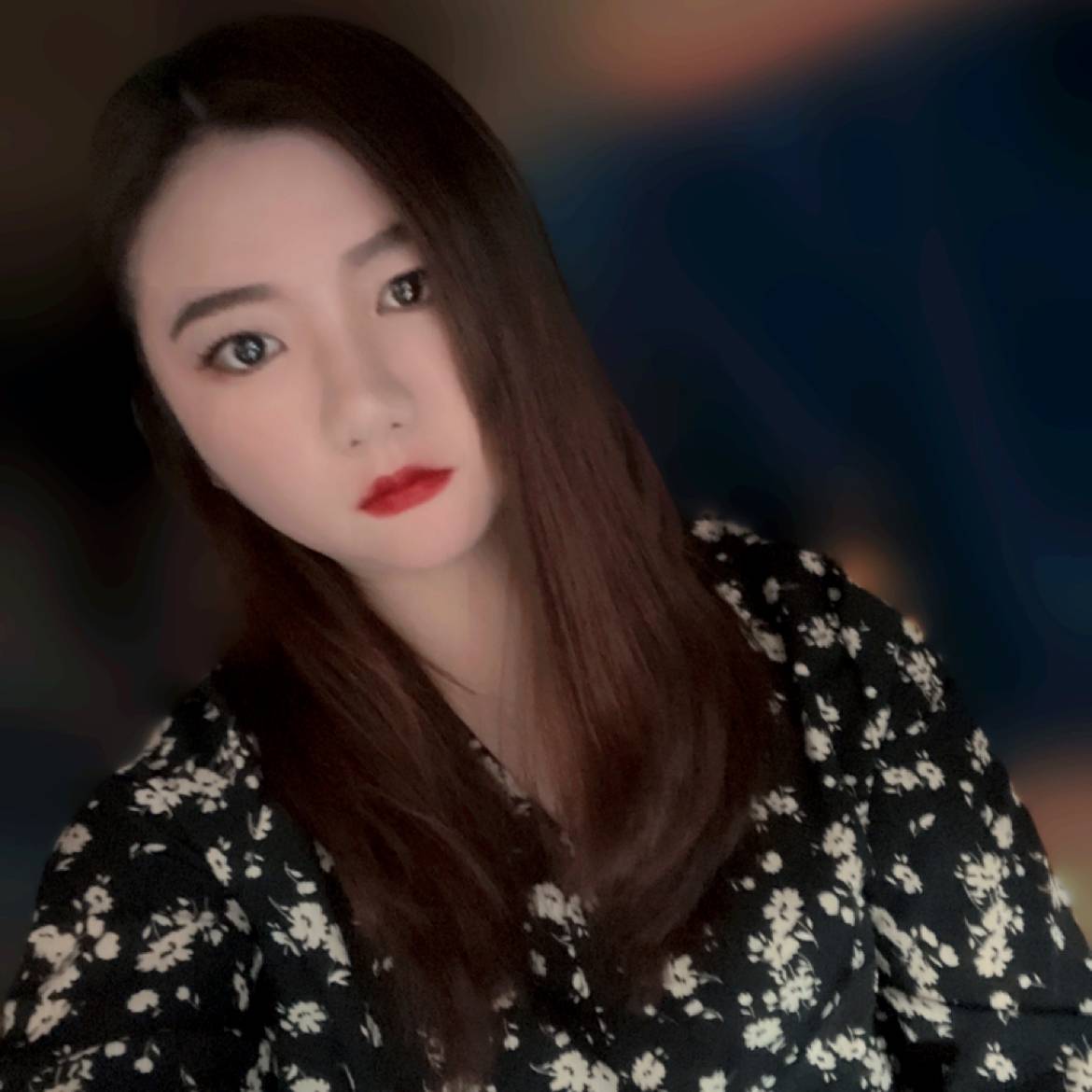 微微一笑轻风拂的照片