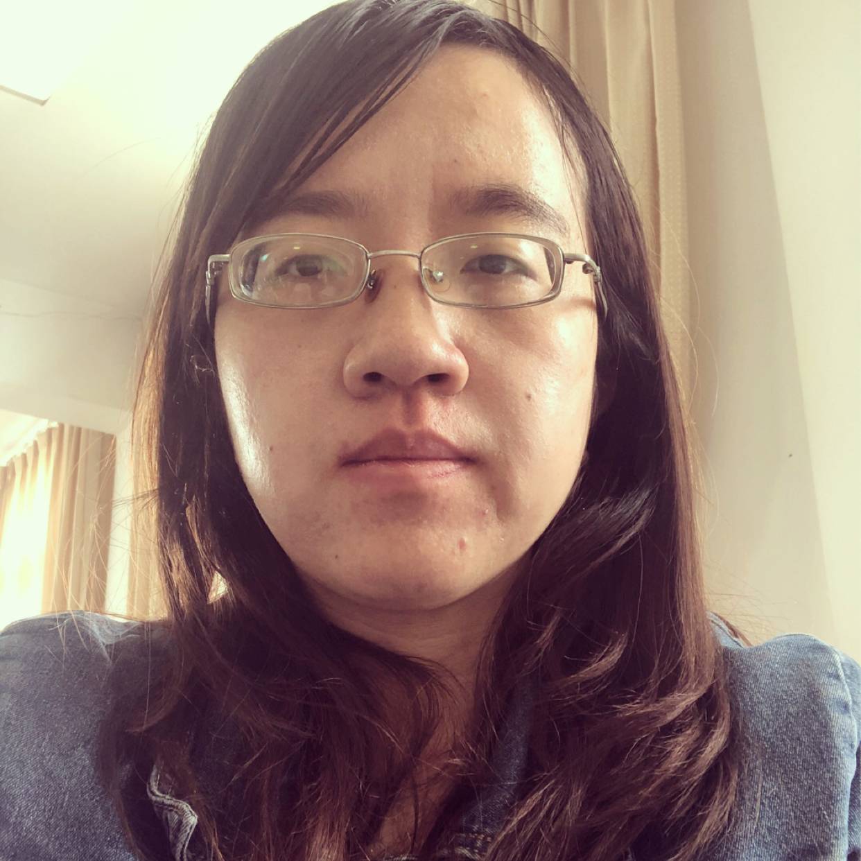 身影等于健康的照片