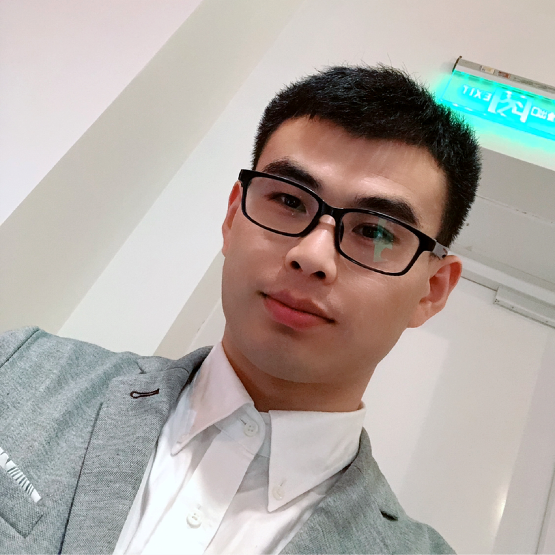阳光男孩～的照片