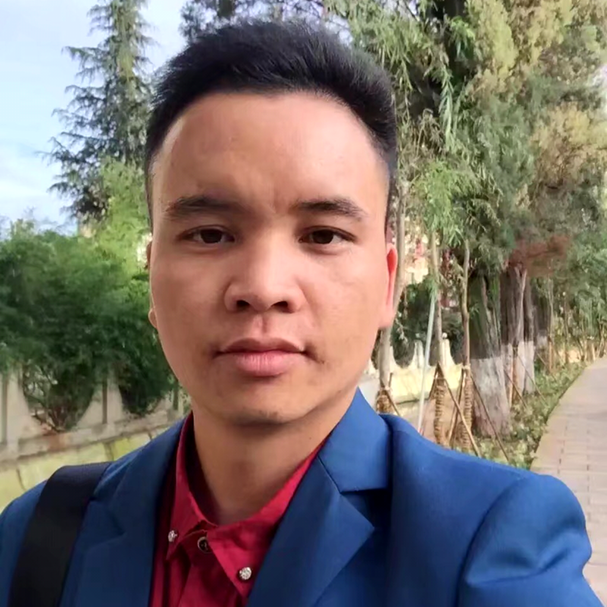 寻找爱豆的照片