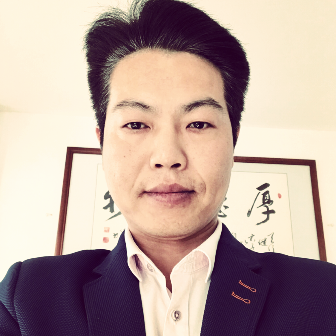 温暖苦恋冷风的照片