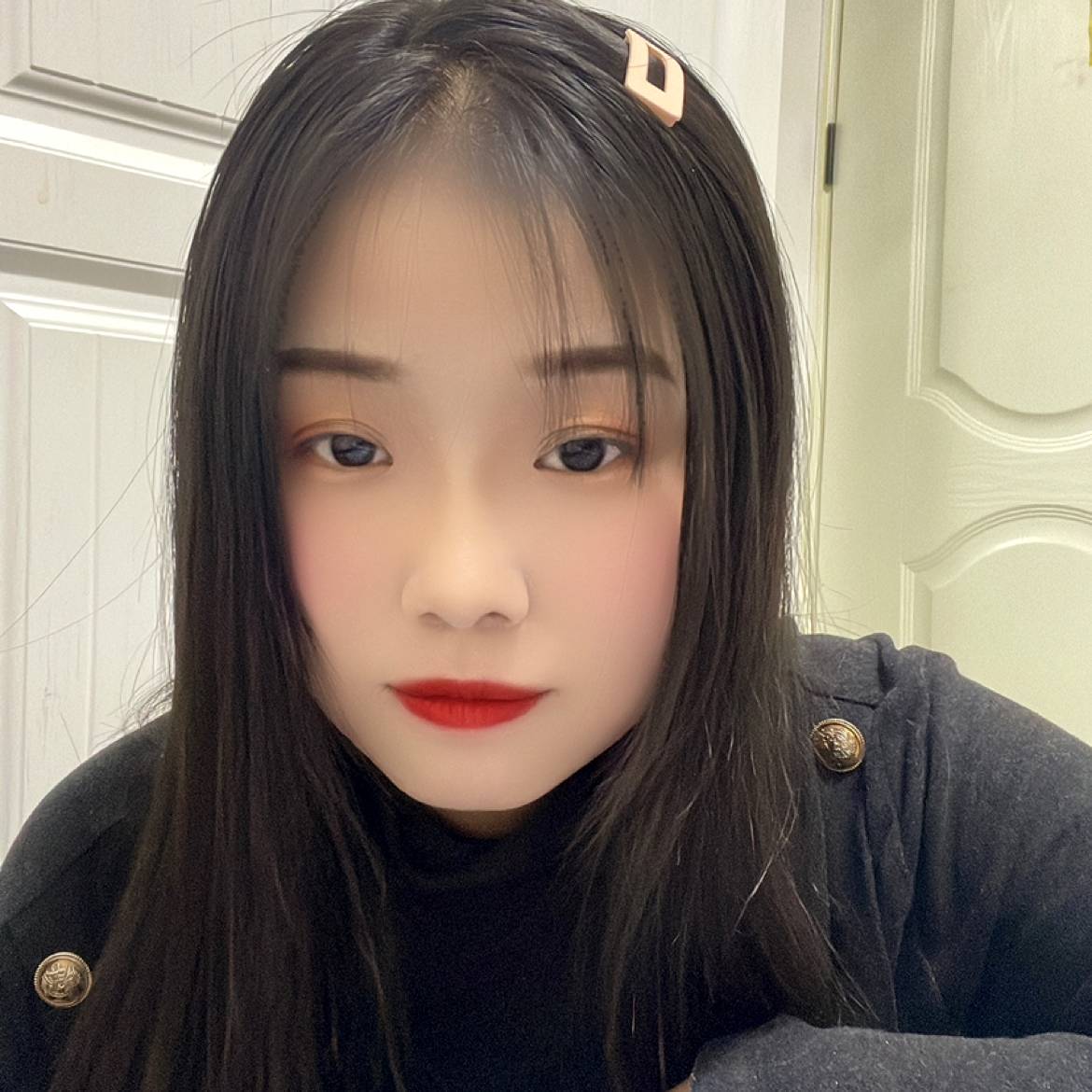 星愿向贤惠的照片