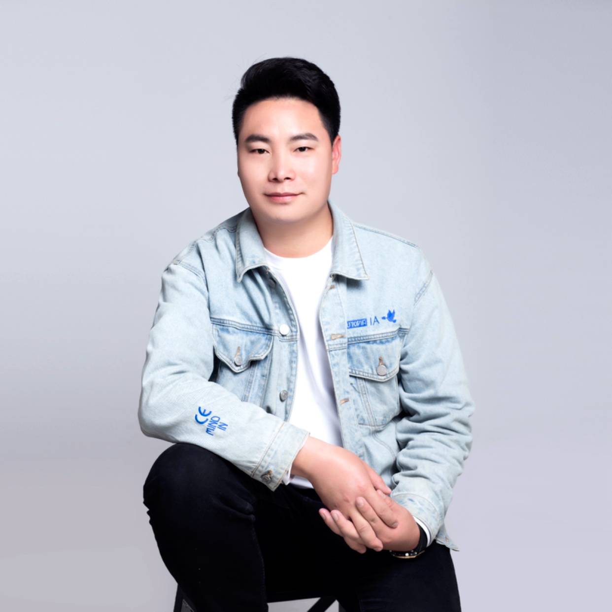 乐曲给友好的照片