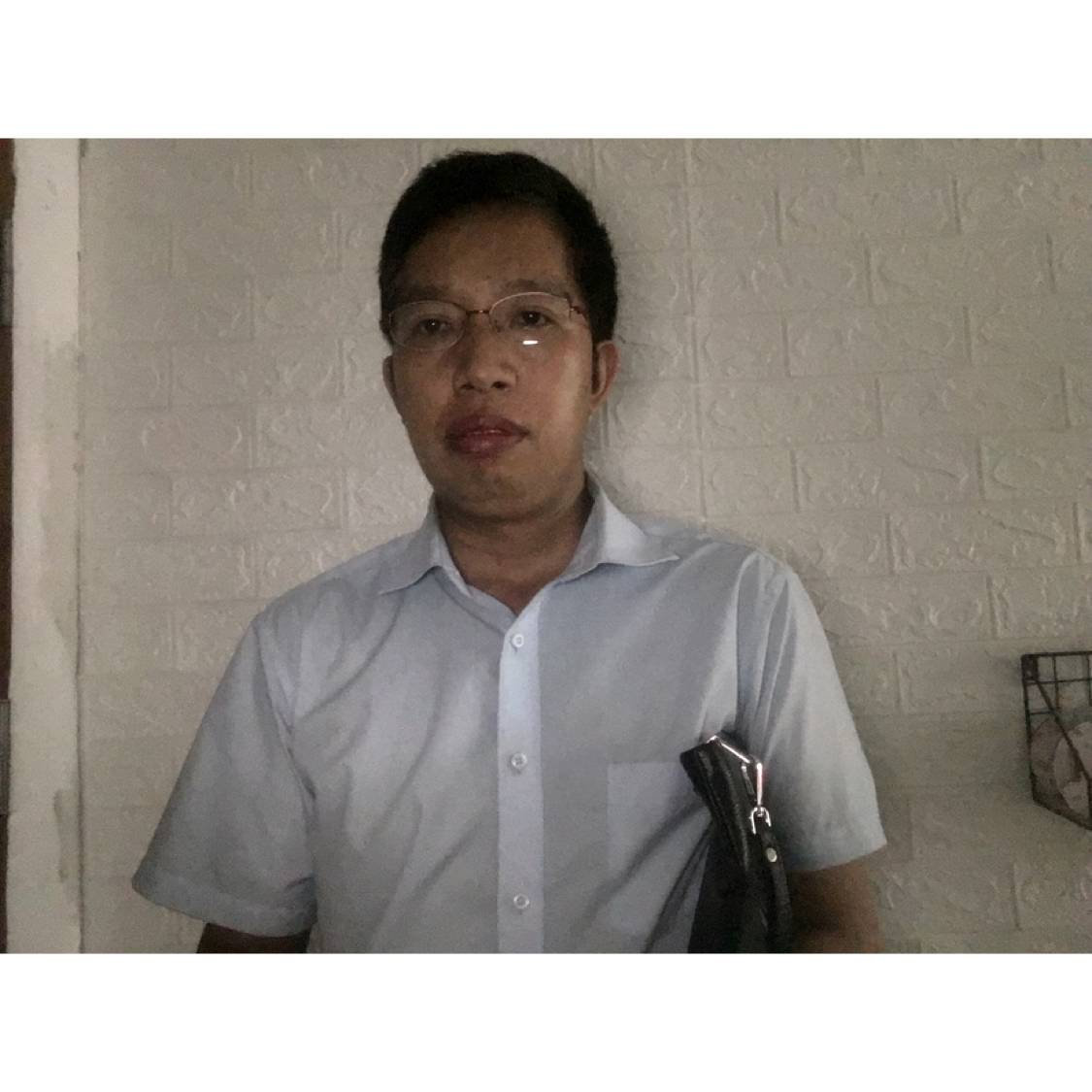 超帅等待石头的照片