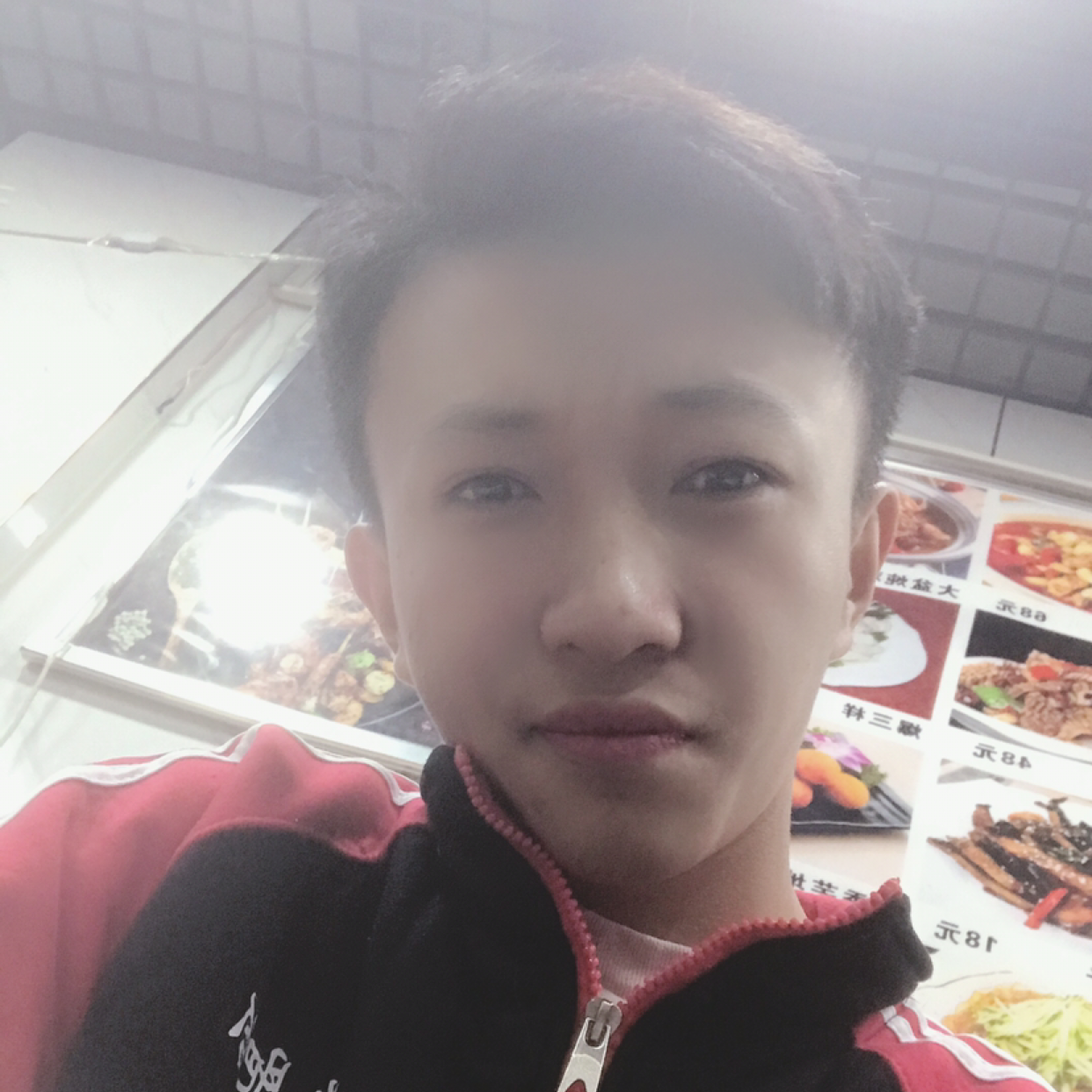 小崔弟弟的照片