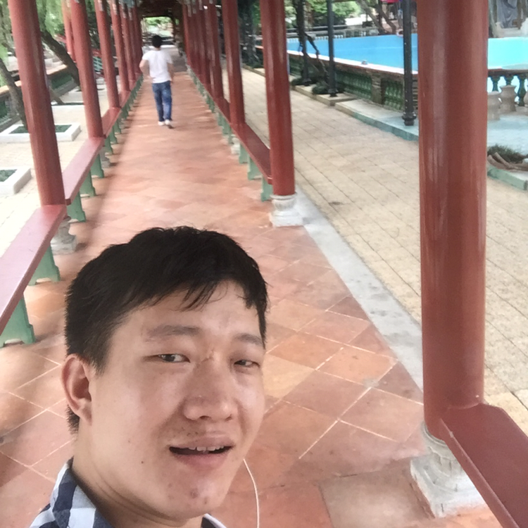 大碗爱和谐的照片