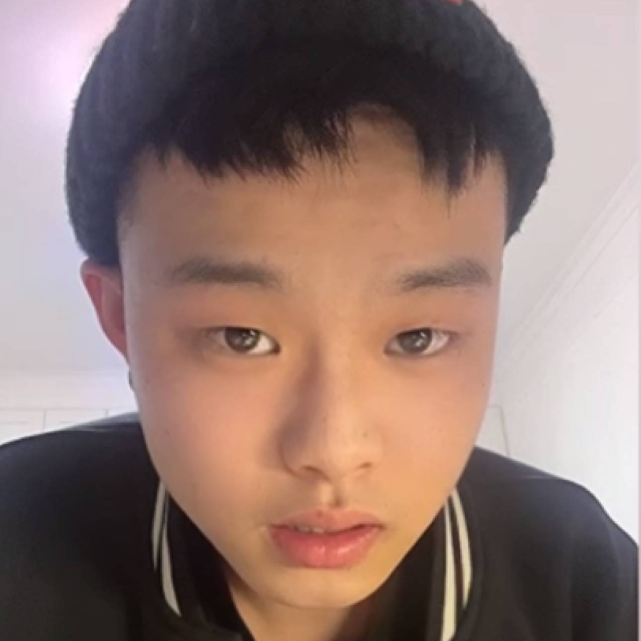 白开水坦率点的照片